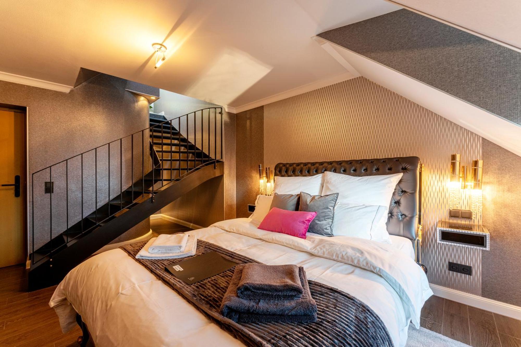 La Belle 10 Hotel Cologne Exterior photo