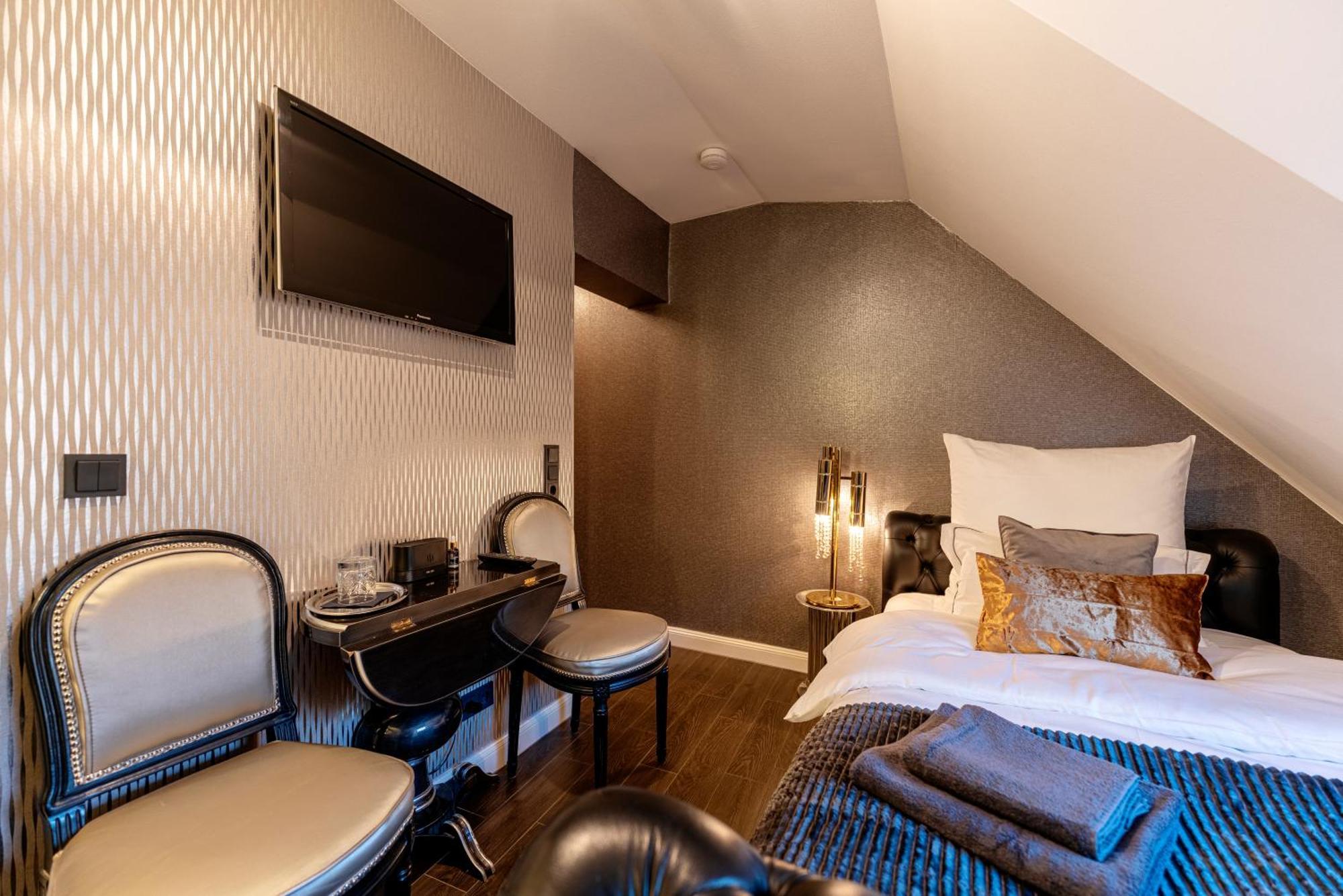La Belle 10 Hotel Cologne Exterior photo